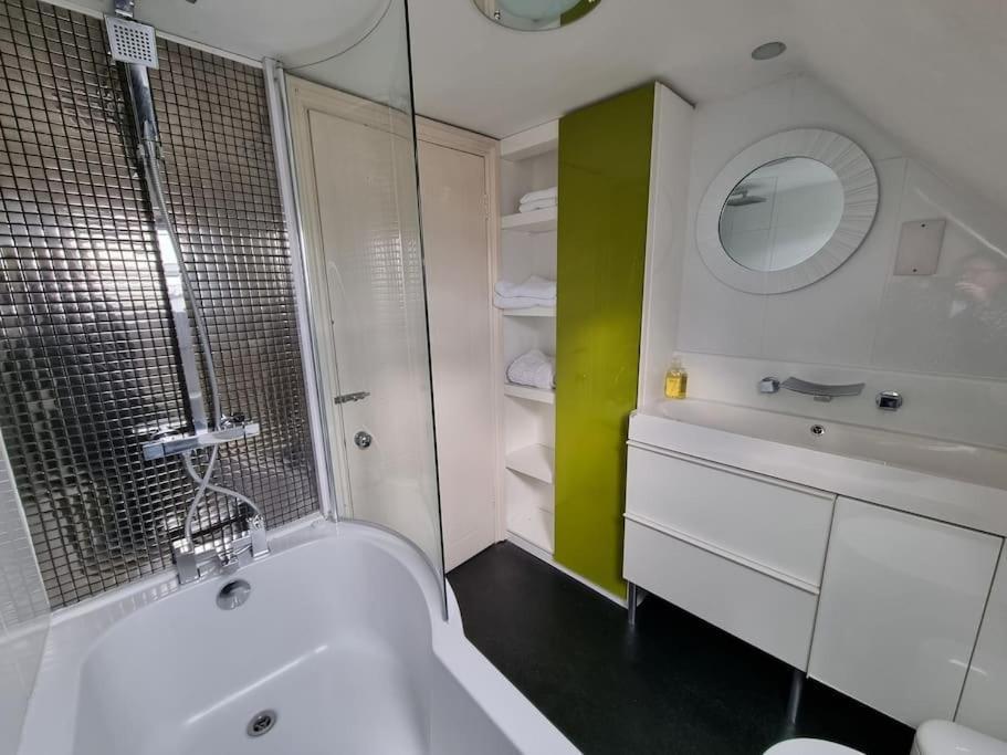 Beautiful Apartment In The Heart Of Rochester Rochester  Ngoại thất bức ảnh