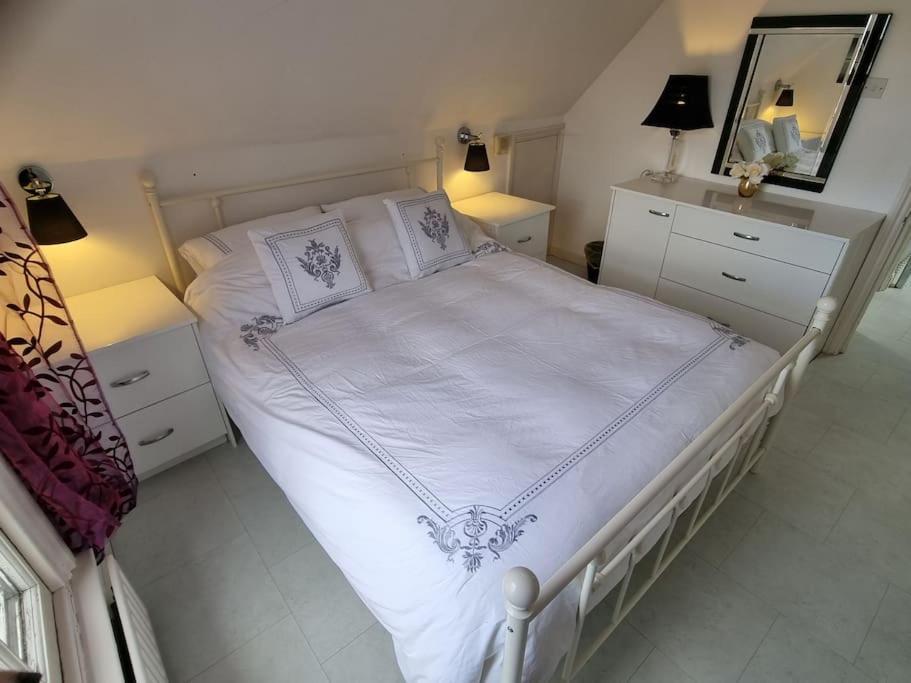 Beautiful Apartment In The Heart Of Rochester Rochester  Ngoại thất bức ảnh